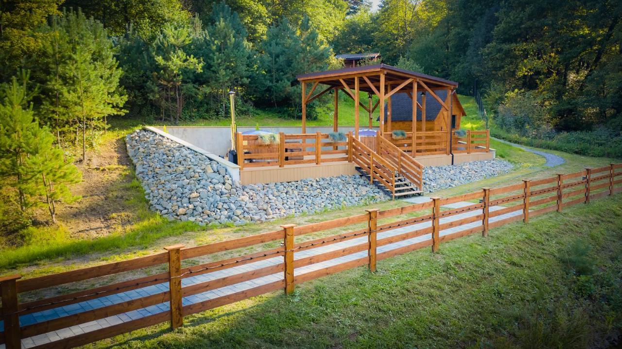 ホテル Glamping Pod Gwiazdami Pietrusza Wola エクステリア 写真