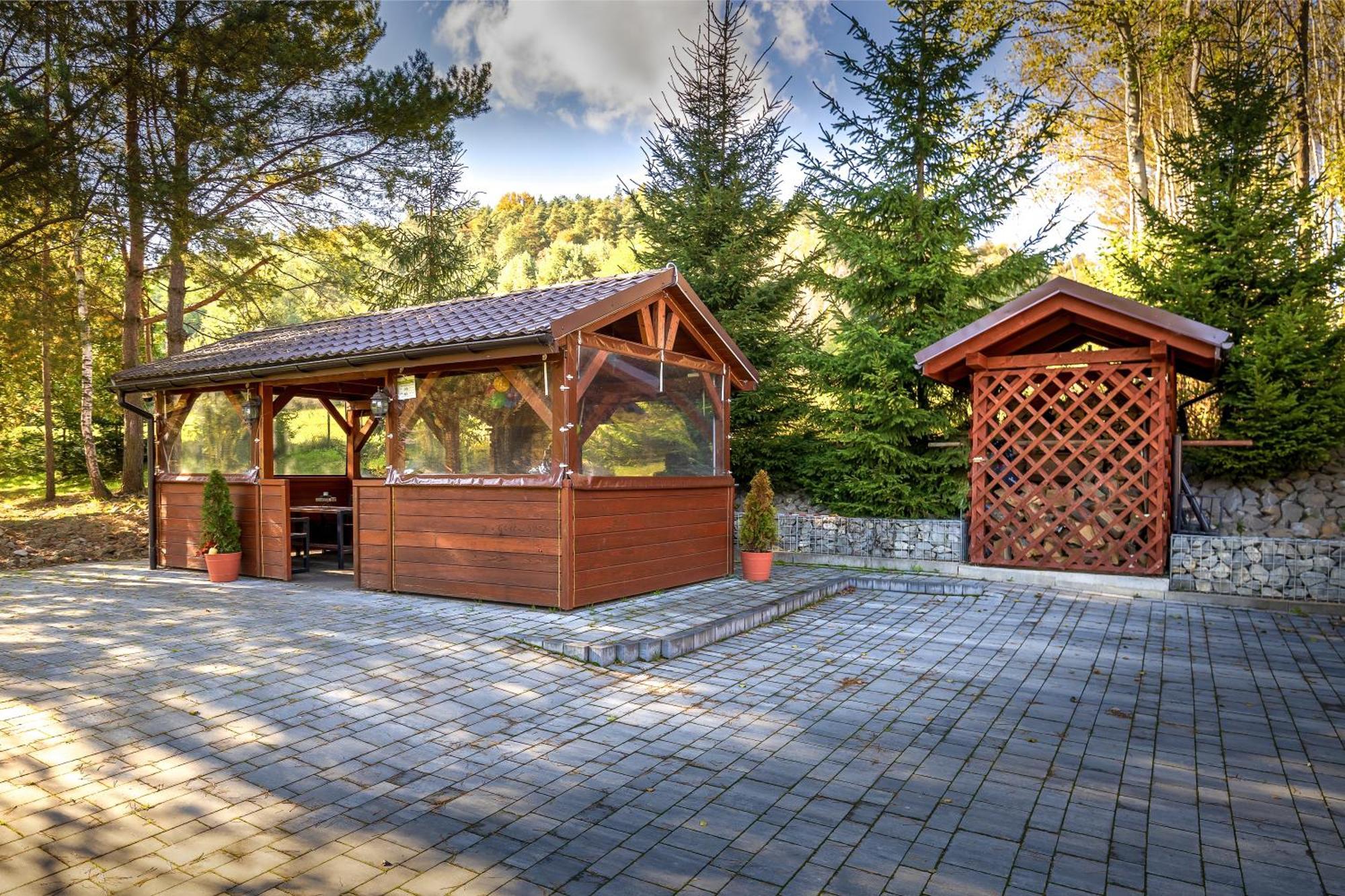 ホテル Glamping Pod Gwiazdami Pietrusza Wola エクステリア 写真